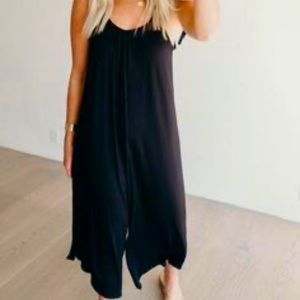 CJLA Brenner jumpsuit in black size Medium